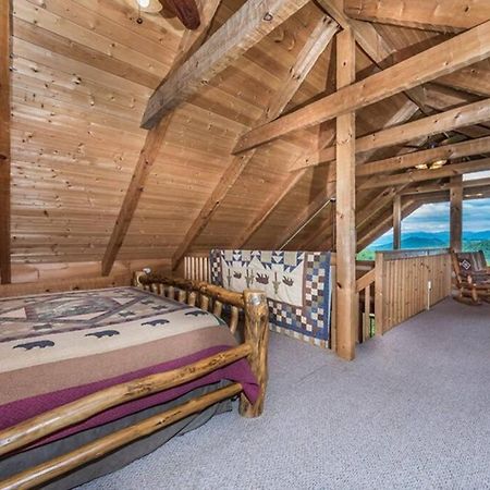 View! Private! Hot Tub,Pool Table,Fireplace,Relax! Севьервилл Экстерьер фото
