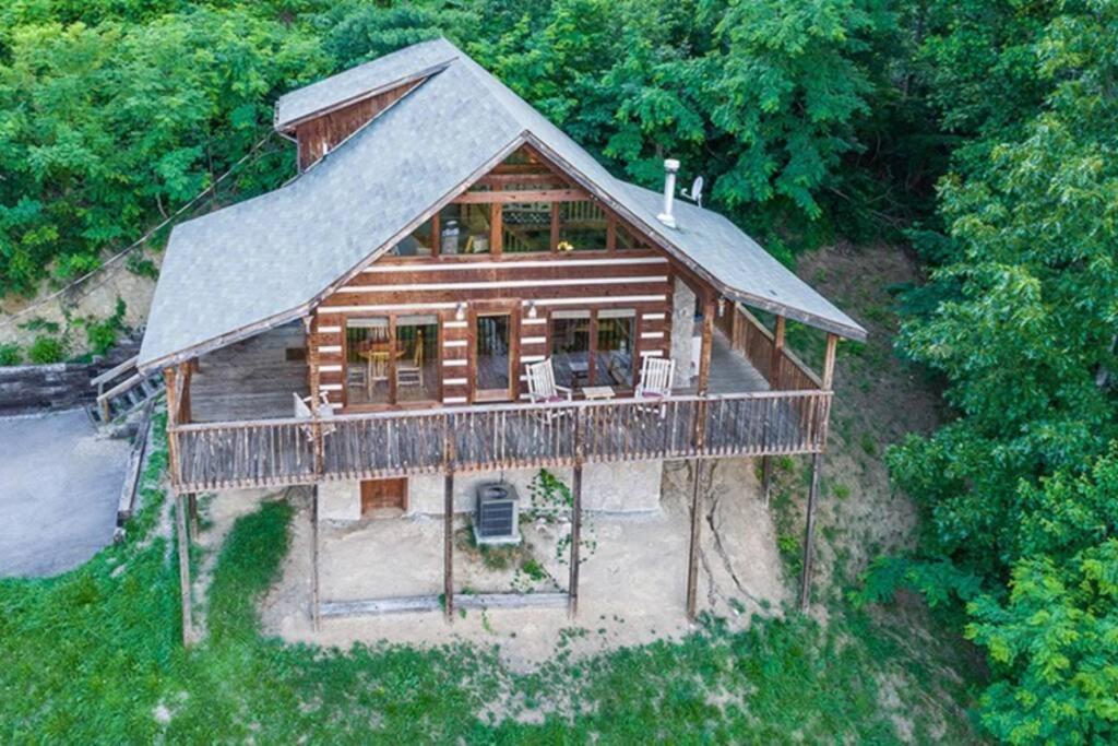 View! Private! Hot Tub,Pool Table,Fireplace,Relax! Севьервилл Экстерьер фото